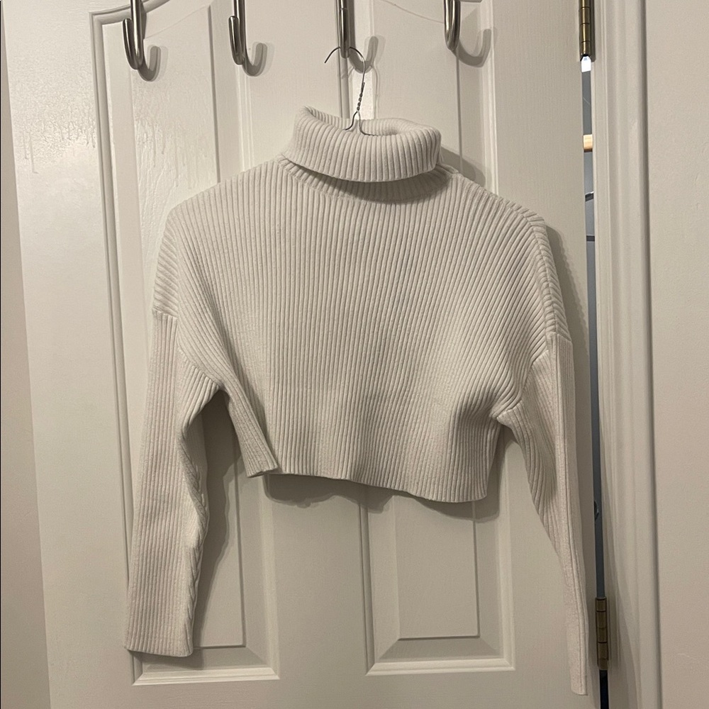 Women's White Cropped Turtleneck Sweater